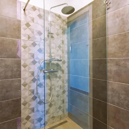 Villa Stocozzi - No Parties Allowed *